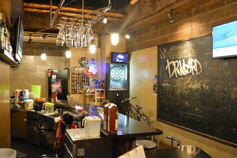 日向市のバー DRANKARD(ドランカー)